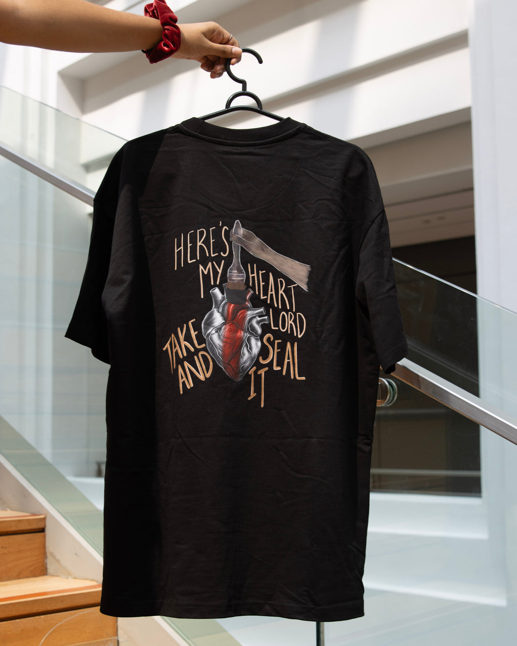 Here's my heart Lord - Black Oversized Tee